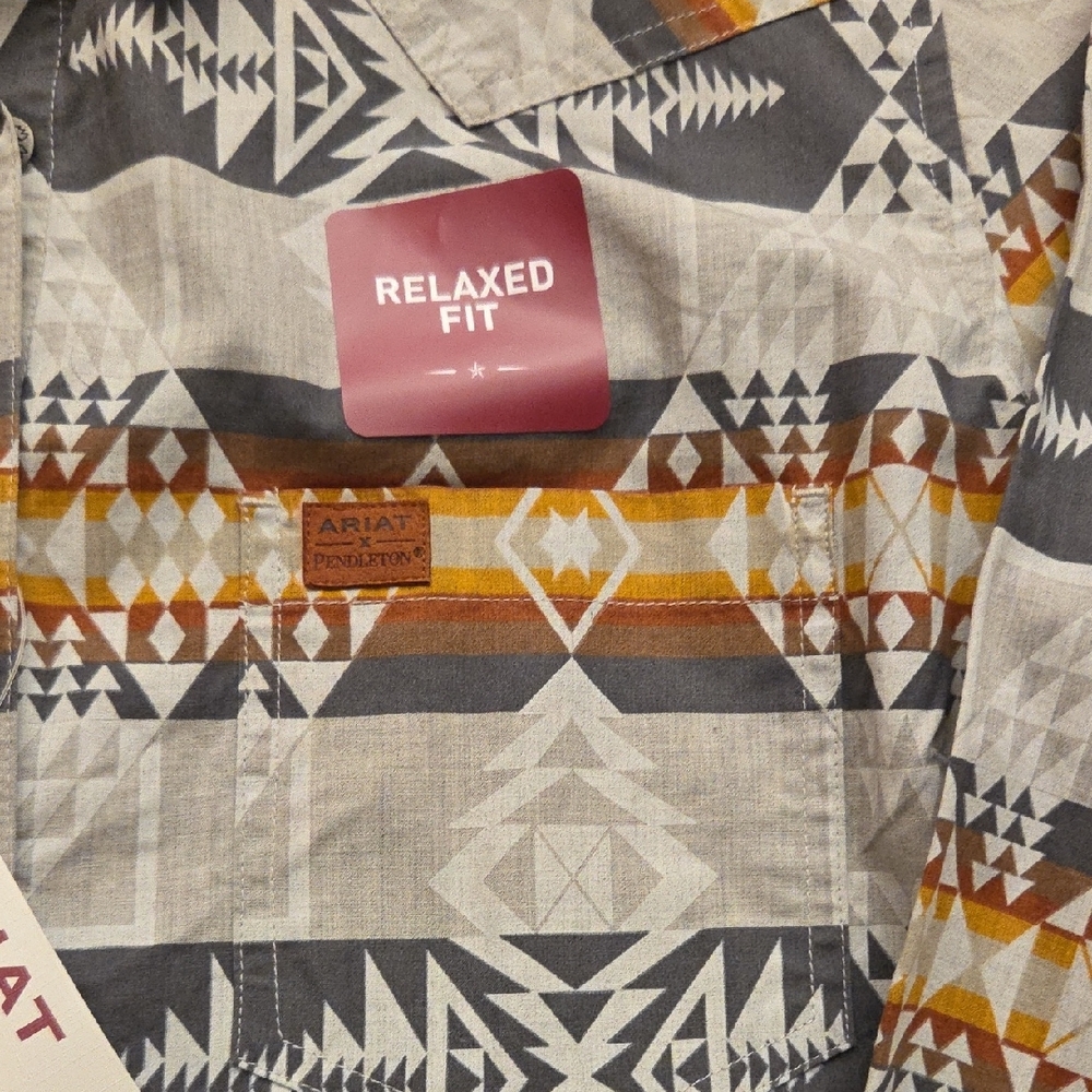 Ariat X Pendleton Arrowhead Women's Button Down S… - image 3